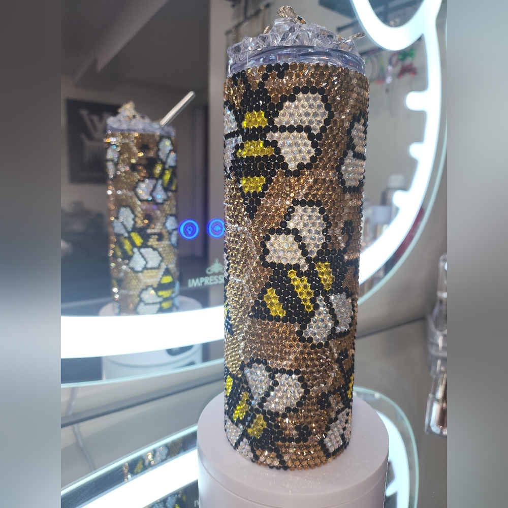 20 oz busy bee rhinestone stone tumbler